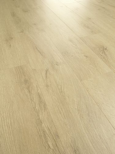 Veneto Oak laminált padló 8mm/Ac4/32 kopásállóság, fózolt - 3914