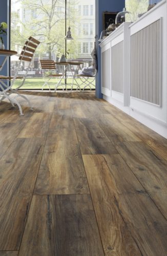 Loferer Tölgy laminált padló 8mm/Ac4/32 kopásállóság, fózolt - 3570