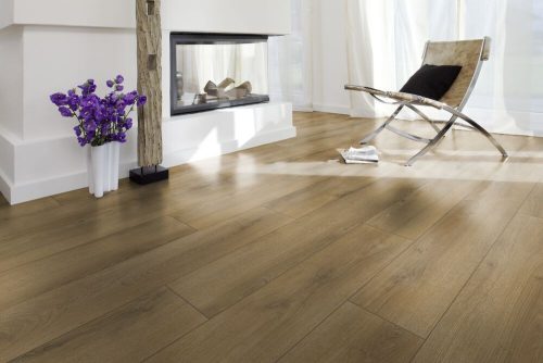 Nyár tölgy laminált padló 8mm/Ac4/32 kopásállóság, fózolt - 3901