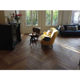 Balmoral Mátraparkett Chevron 45* tömörfa svédpadló