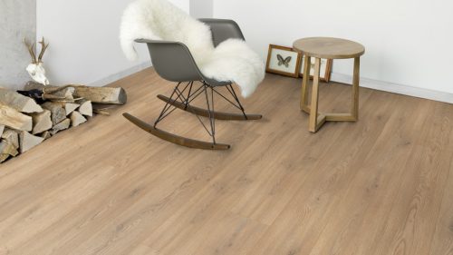Cremona Torro tölgy vízálló laminált padló 8.5mm vastagság/Ac5/33 kopásállóság - K2738