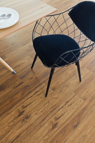 Giorgia hickory laminált padló 10mm/Ac4/32 kopásállóság, fózolt - 34074