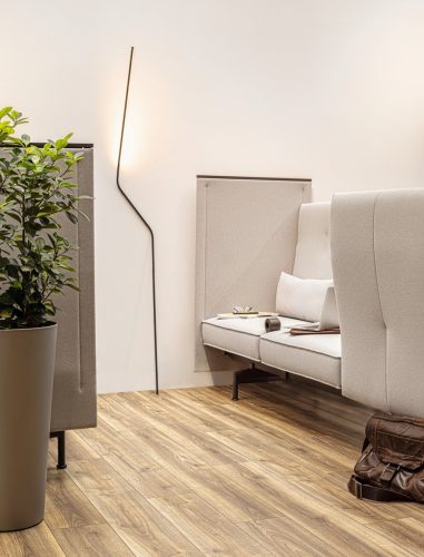 Noble Cordoba tölgy vízálló laminált padló 8mm/Ac5/33 kopásállóság, fózolt - K2242