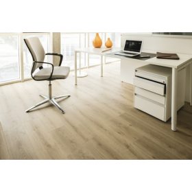   Classic Evoke tölgy vízálló laminált padló 8mm/Ac5/33 kopásállóság, fózolt - K4420